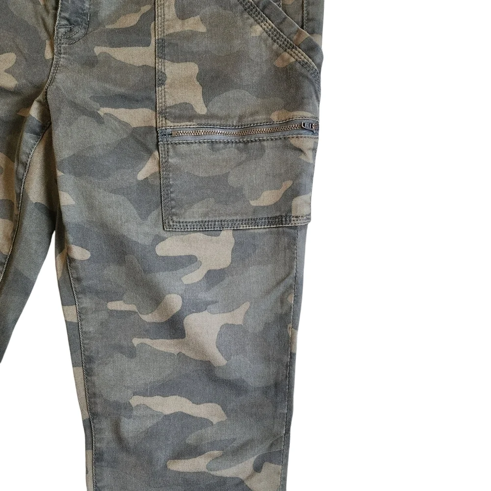 Joie Park Camouflage Cargo Skinny Pants - 32 - Picture 8 of 13